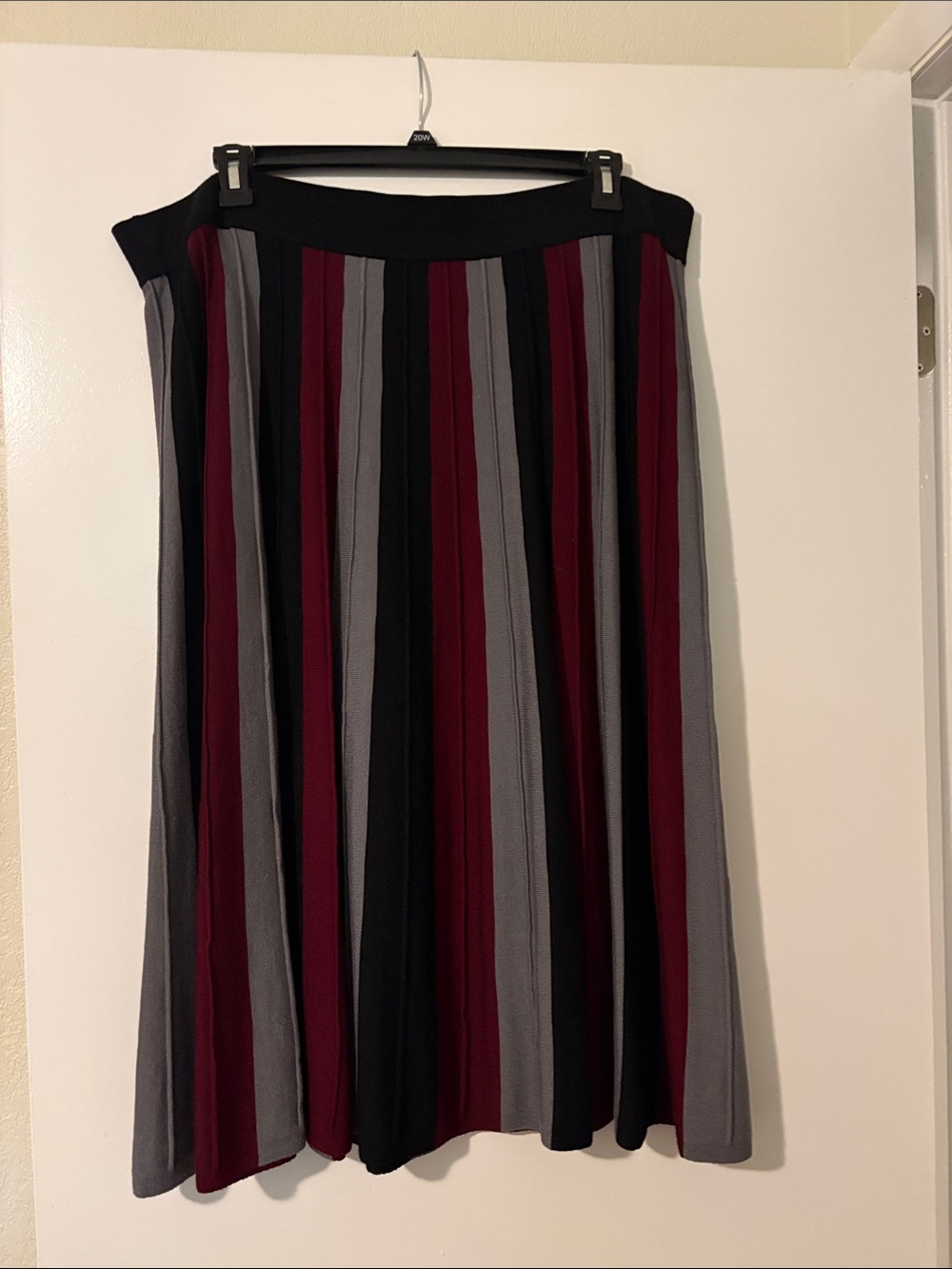 Women's Striped Pleated Midi Skirt - Black, Burgundy & Gray